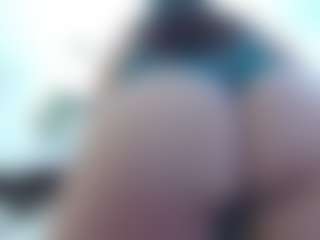 Live cam show with missevoleth2 - Smoking on Cam Slut