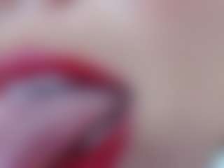 Live cam show with missevoleth2 - Striptease on Sweet Sext