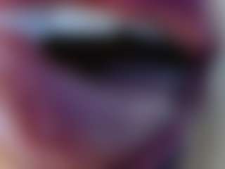 Live cam show with missevoleth2 - Shaved Pussy Mature on AdultVida.com