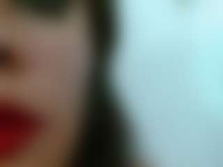 Live cam show with missevoleth2 - Oil on Camiplay Live