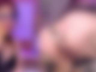 Live cam show with ScarletHill - MILF on makecum.org