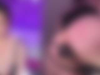 Live cam show with ScarletHill - Squirt on Camsoda