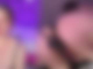 Live cam show with ScarletHill - Handjob on madthumbs