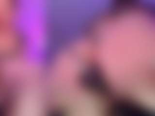 ScarletHill's Live Sex Cam Show