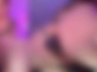 ScarletHill's Live Sex Cam Show