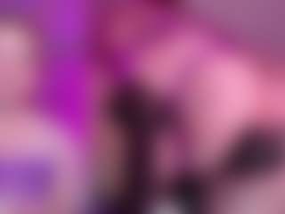 ScarletHill's Live Sex Cam Show