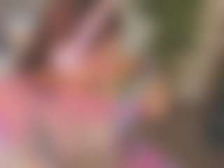 Live cam show with Scarlette-Davis - Squirt on CamwithHer