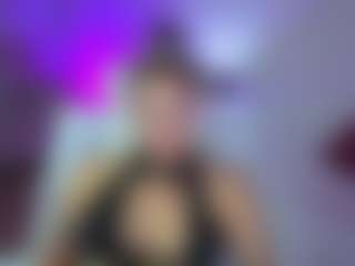 Live cam show with Scarlette-Davis - Flashing on Chatstar