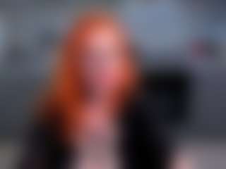 Live cam show with Almaz-Fire-Fox-One - Handjob on Soda Cam
