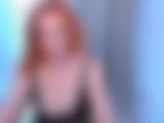 Live cam show with Almaz-Fire-Fox-One - Middle Aged on Dolls Live