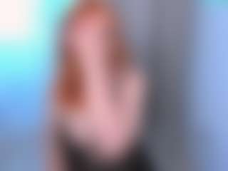 Almaz-Fire-Fox-One's Live Sex Cam Show