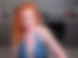 Live cam show with Almaz-Fire-Fox-One - Butt Plug on pussylord.com