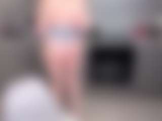 Live cam show with Almaz-Fire-Fox-One - Red Hair Granny on pussylord.com