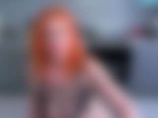 Live cam show with Almaz-Fire-Fox-One - Hairy Pussy MILF on Hubzter Live