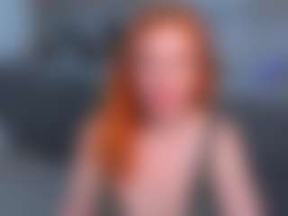 Live cam show with Almaz-Fire-Fox-One - Granny Dildo on 1on1-livenow