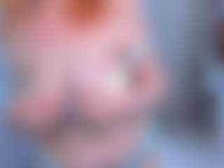 Almaz-Fire-Fox-One's Live Sex Cam Show