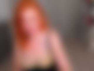 Live cam show with Almaz-Fire-Fox-One - Butt Plug on Camiplay Live
