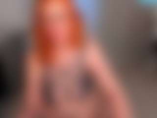 Live cam show with Almaz-Fire-Fox-One - Double Penetration on live18s.com