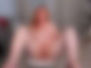 Live cam show with Almaz-Fire-Fox-One - Granny on luckytryst.com