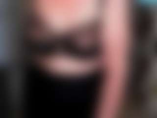 Live cam show with Almaz-Fire-Fox-One - Granny on Strip Flash - Live Sex Shows