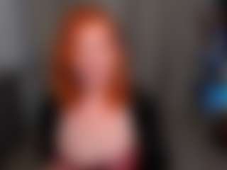 Live cam show with Almaz-Fire-Fox-One - Dildo Or Vibrator Granny on madthumbs
