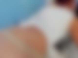 Live cam show with Red hair Arianna - Pantyhose on CamwithHer