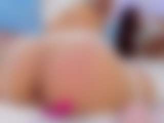 Live cam show with Red hair Arianna - Striptease on Camsoda