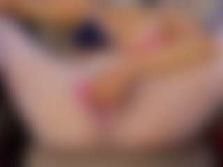 Red hair Arianna's Live Sex Cam Show
