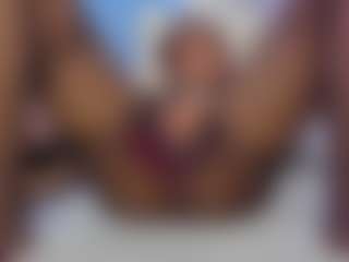 Red hair Arianna's Live Sex Cam Show