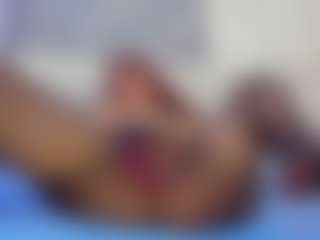 Red hair Arianna's Live Sex Cam Show