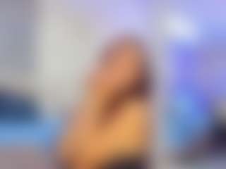 Red hair Arianna's Live Sex Cam Show