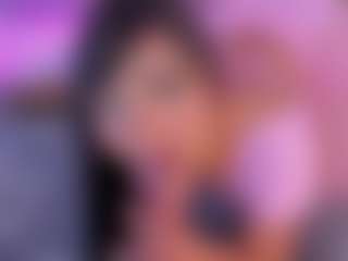 Live cam show with emmily-z - Curvy on iamadamtest123.com