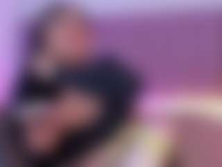 Live cam show with emmily-z - Dp on live18s.com