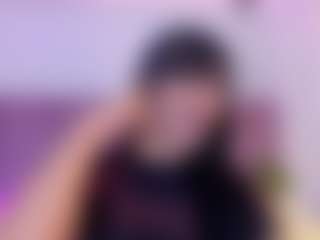 emmily-z's Live Sex Cam Show