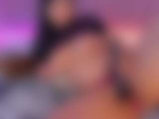 emmily-z's Live Sex Cam Show