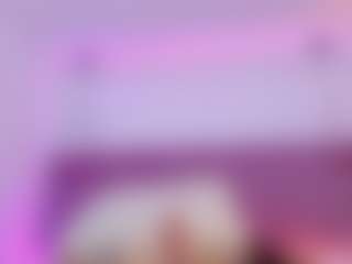 emmily-z's Live Sex Cam Show