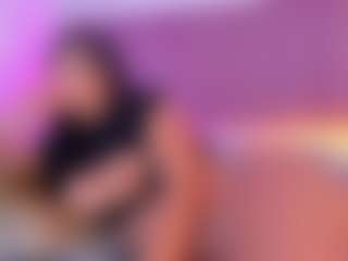 emmily-z's Live Sex Cam Show