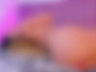 emmily-z's Live Sex Cam Show
