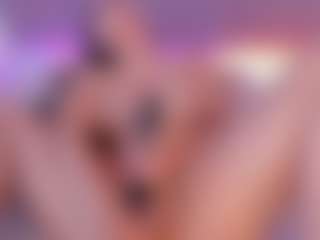 emmily-z's Live Sex Cam Show
