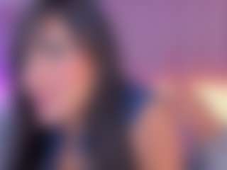 Live cam show with emmily-z - Skinny on mypornchat.com