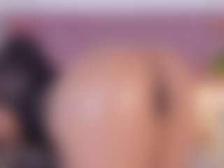 emmily-z's Live Sex Cam Show