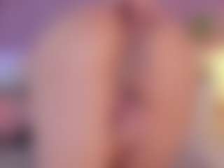 emmily-z's Live Sex Cam Show