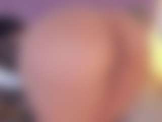 emmily-z's Live Sex Cam Show