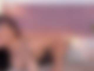 Live cam show with emmily-z - Cute on justonemore.cc
