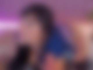 emmily-z's Live Sex Cam Show