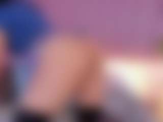 emmily-z's Live Sex Cam Show