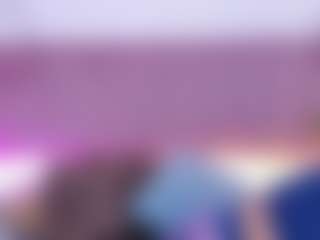 emmily-z's Live Sex Cam Show