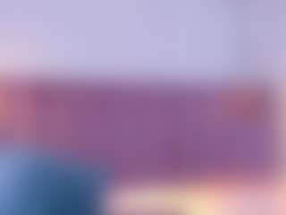 emmily-z's Live Sex Cam Show