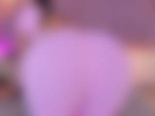 emmily-z's Live Sex Cam Show