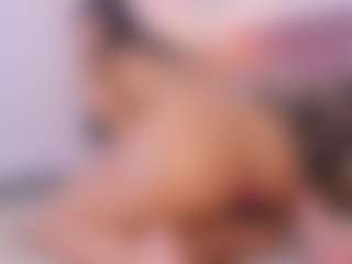 Live cam show with emmily-z - HD Latina on chickslive.net | colombia